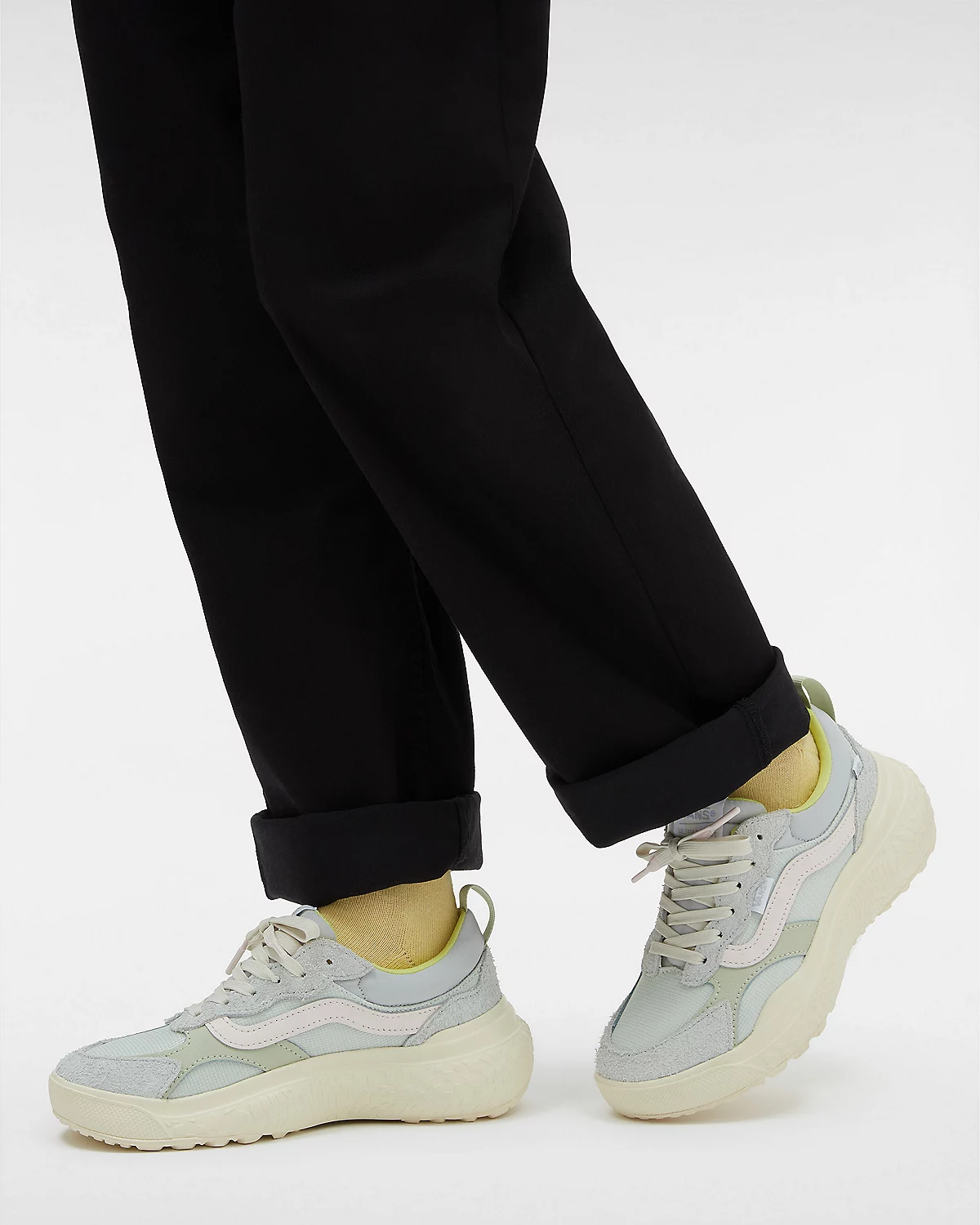 VANS MTE ULTRARANGE NEO VR3 Größe: 38½ Farbe: L.YELLOW