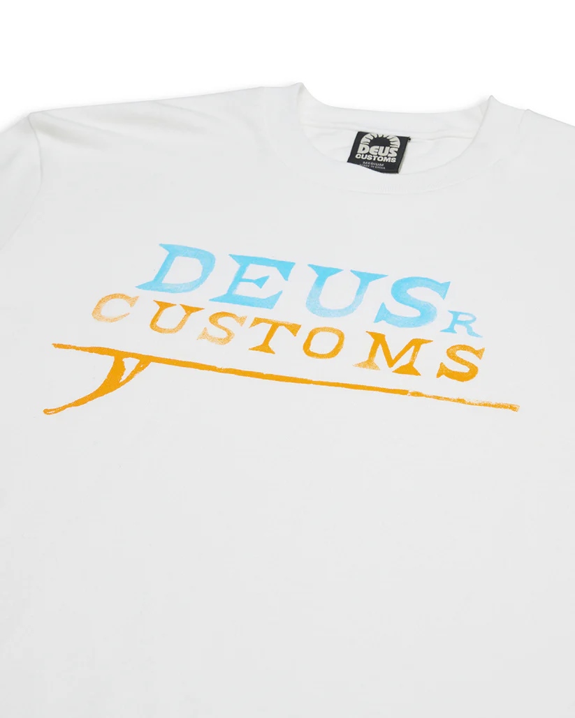DEUS BIG WAVE TEE Größe: M Farbe: V.WHITE