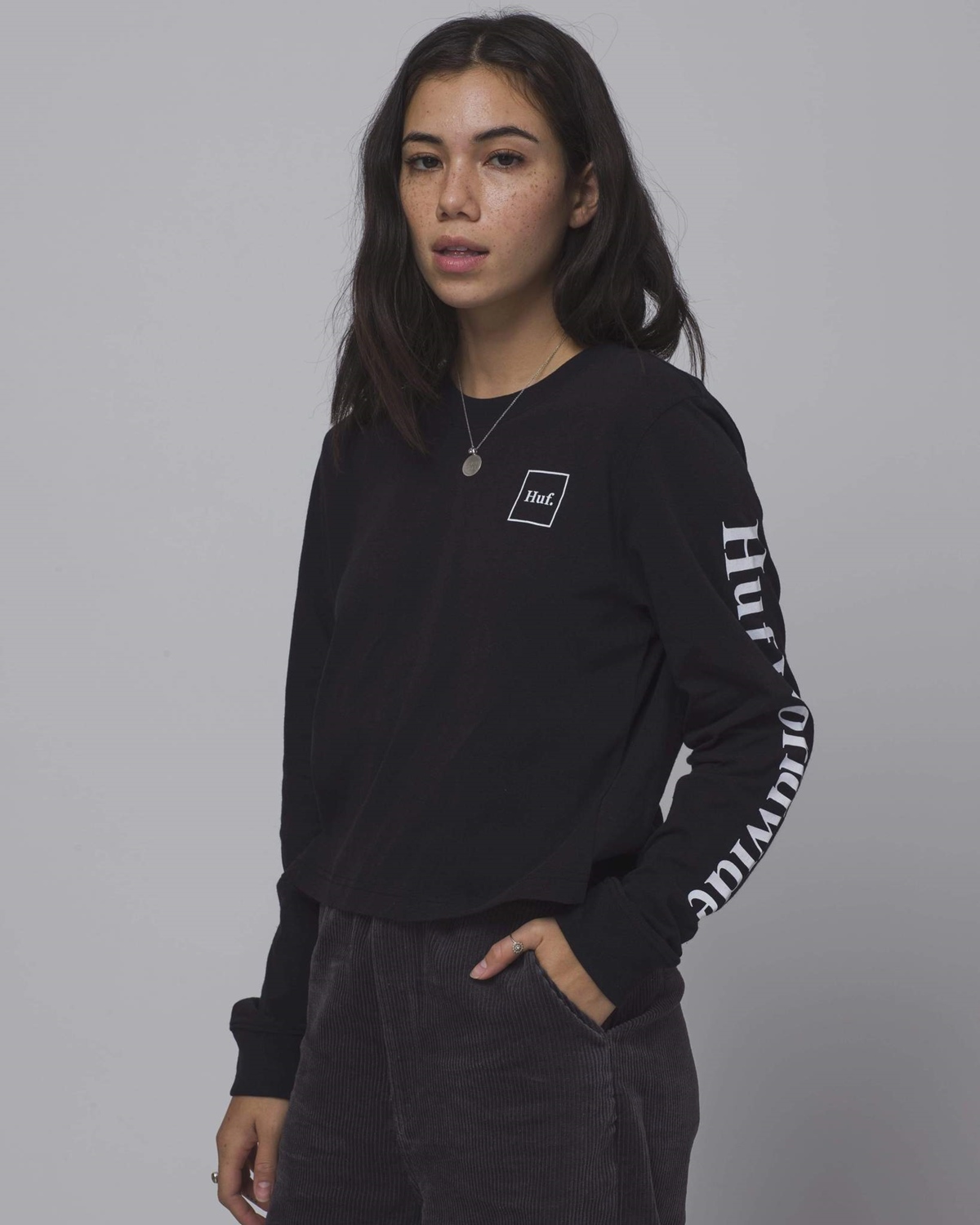 HUF DOMESTIC L/S CROP TEE