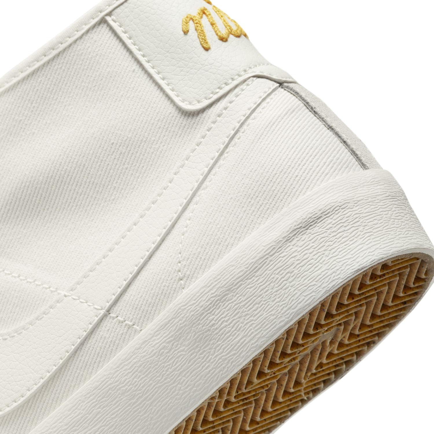 NIKE SB BLAZER COURT MID PREMIUM