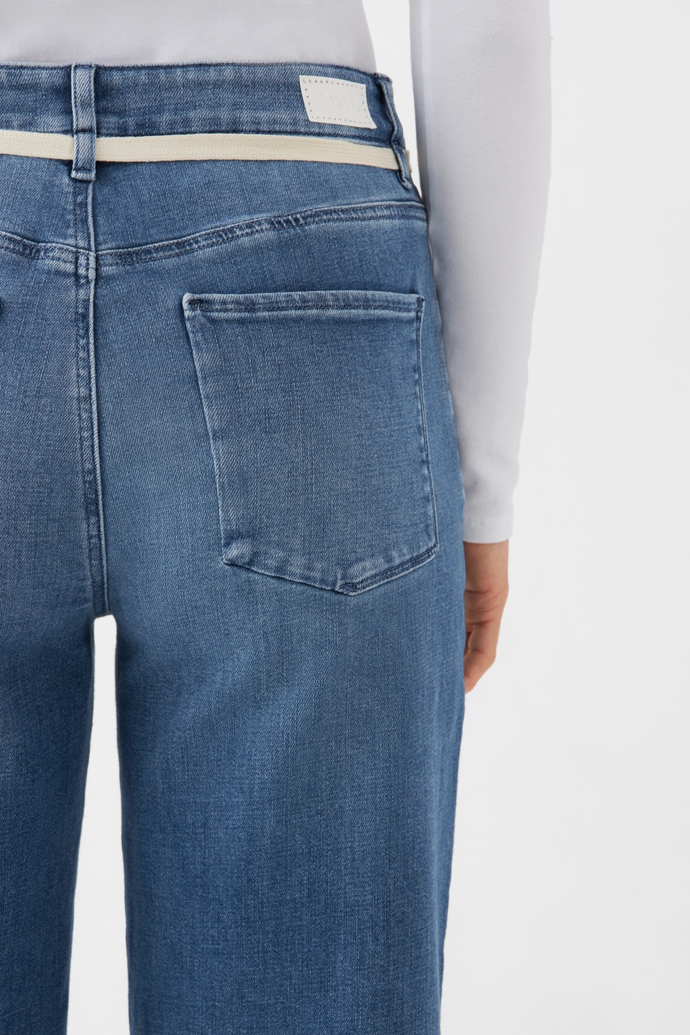 DAWN DEW FLARED SOFT DENIM
