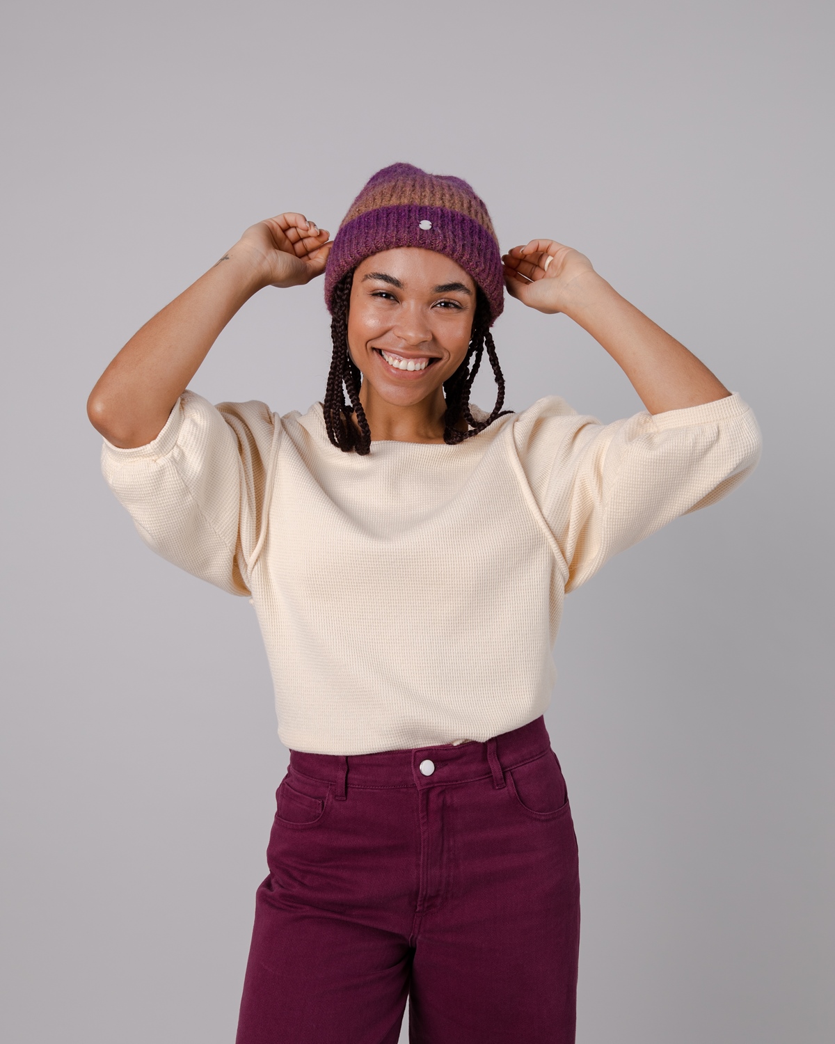BRAVA RETRO BEANIE