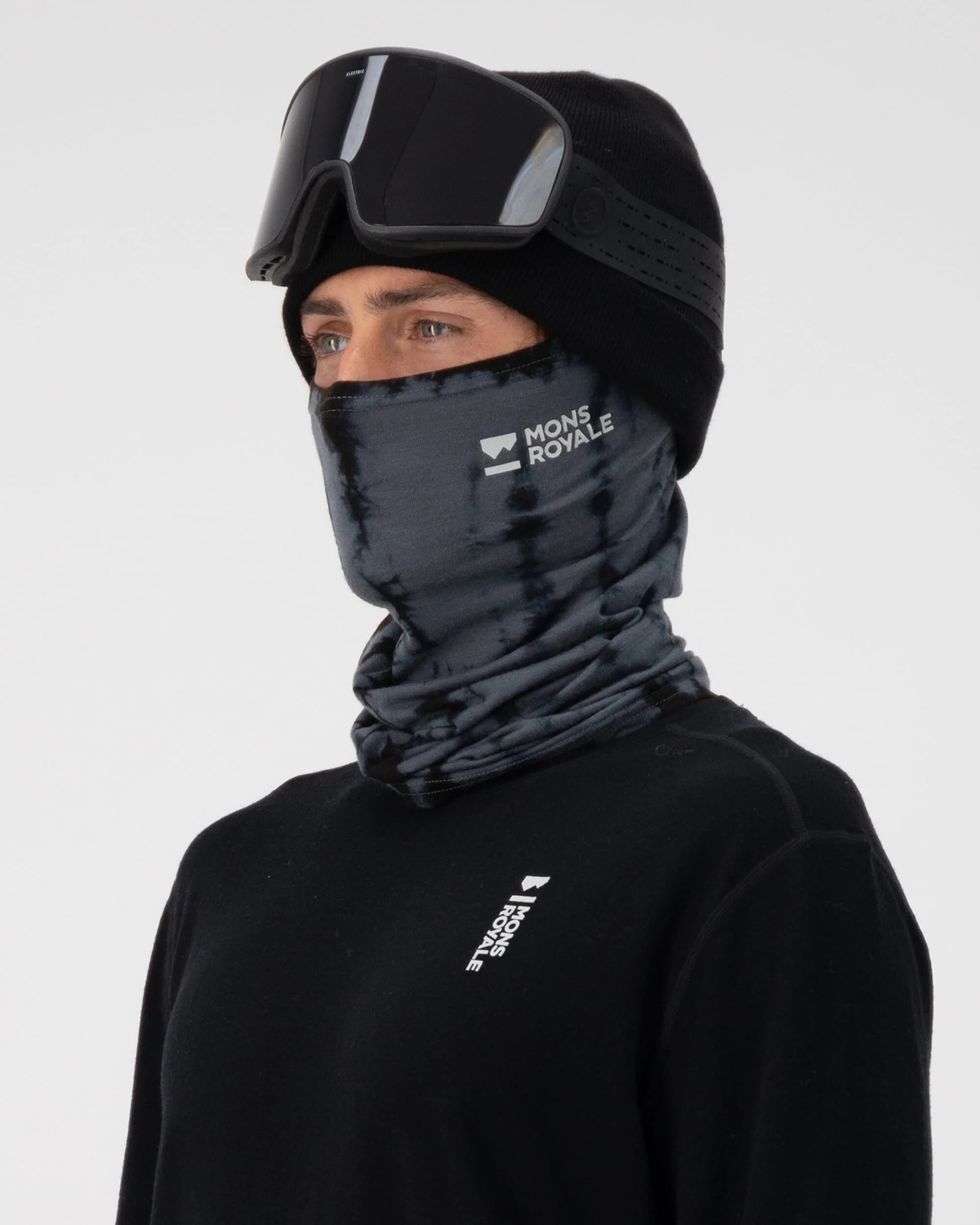 MONS ROYALE DAILY DOSE NECKWARMER