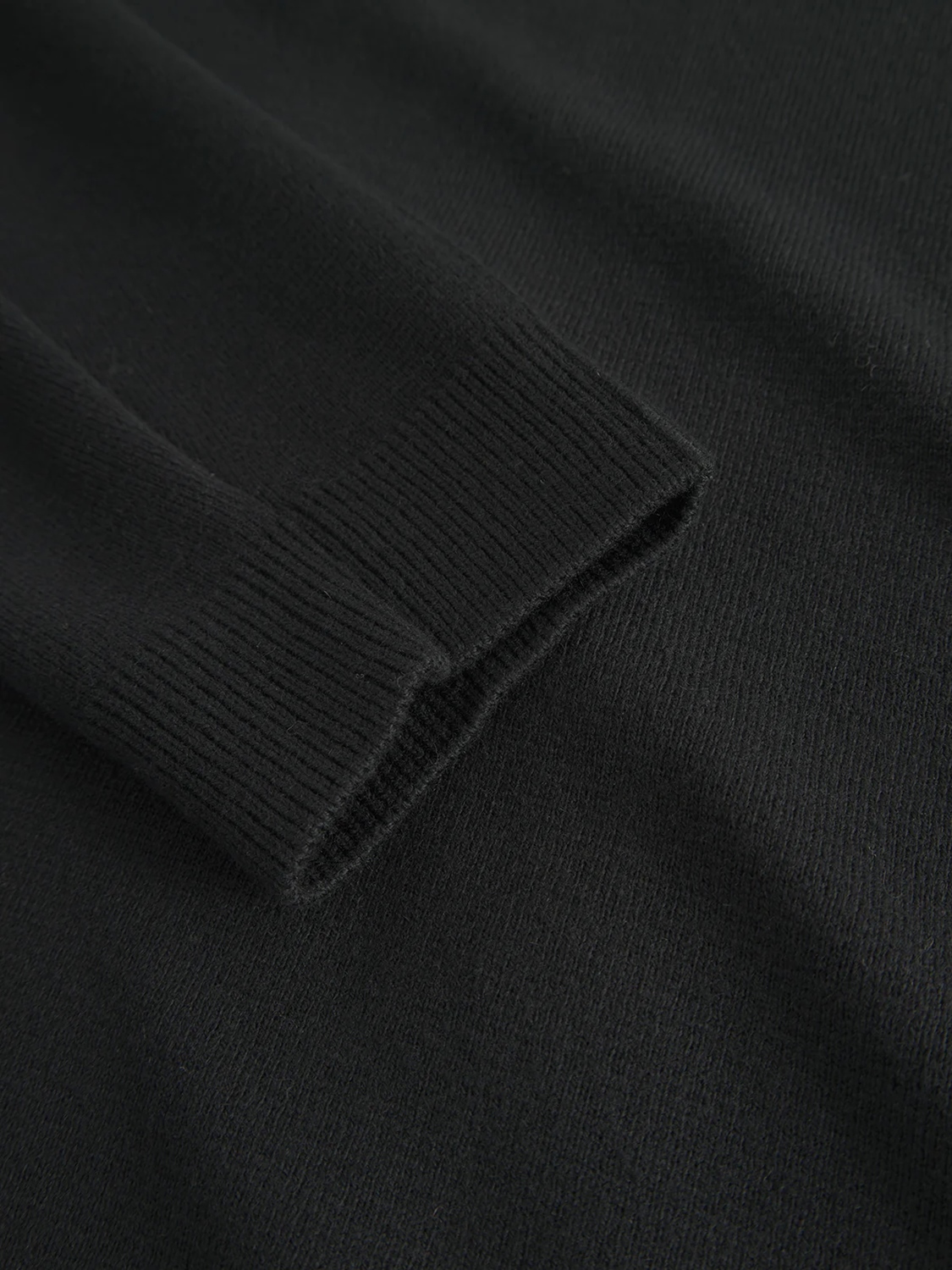 GABBA BLANKO ROLL NECK KNIT