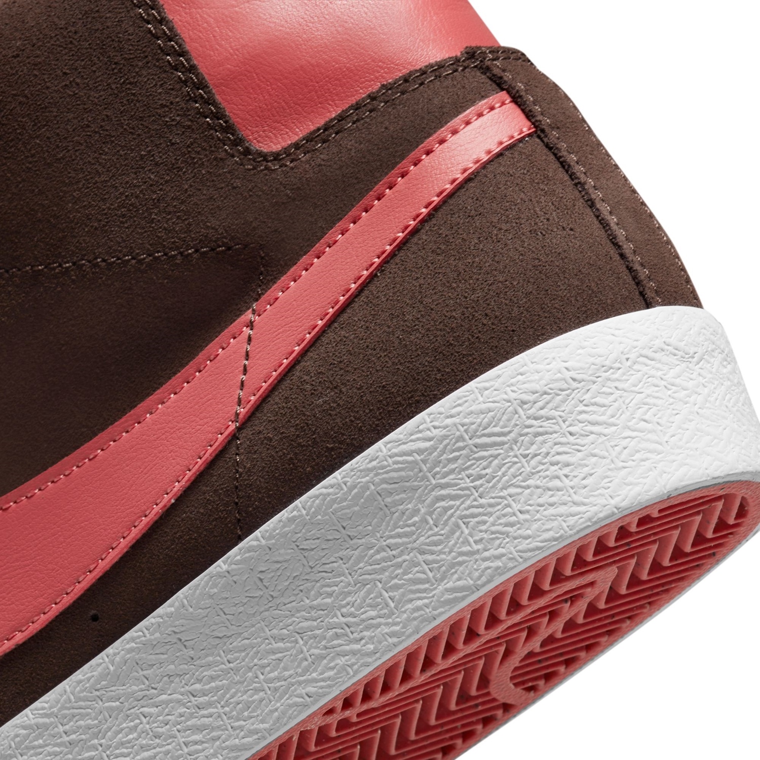 NIKE SB BLAZER MID Größe: 42 Farbe: B.BROWN