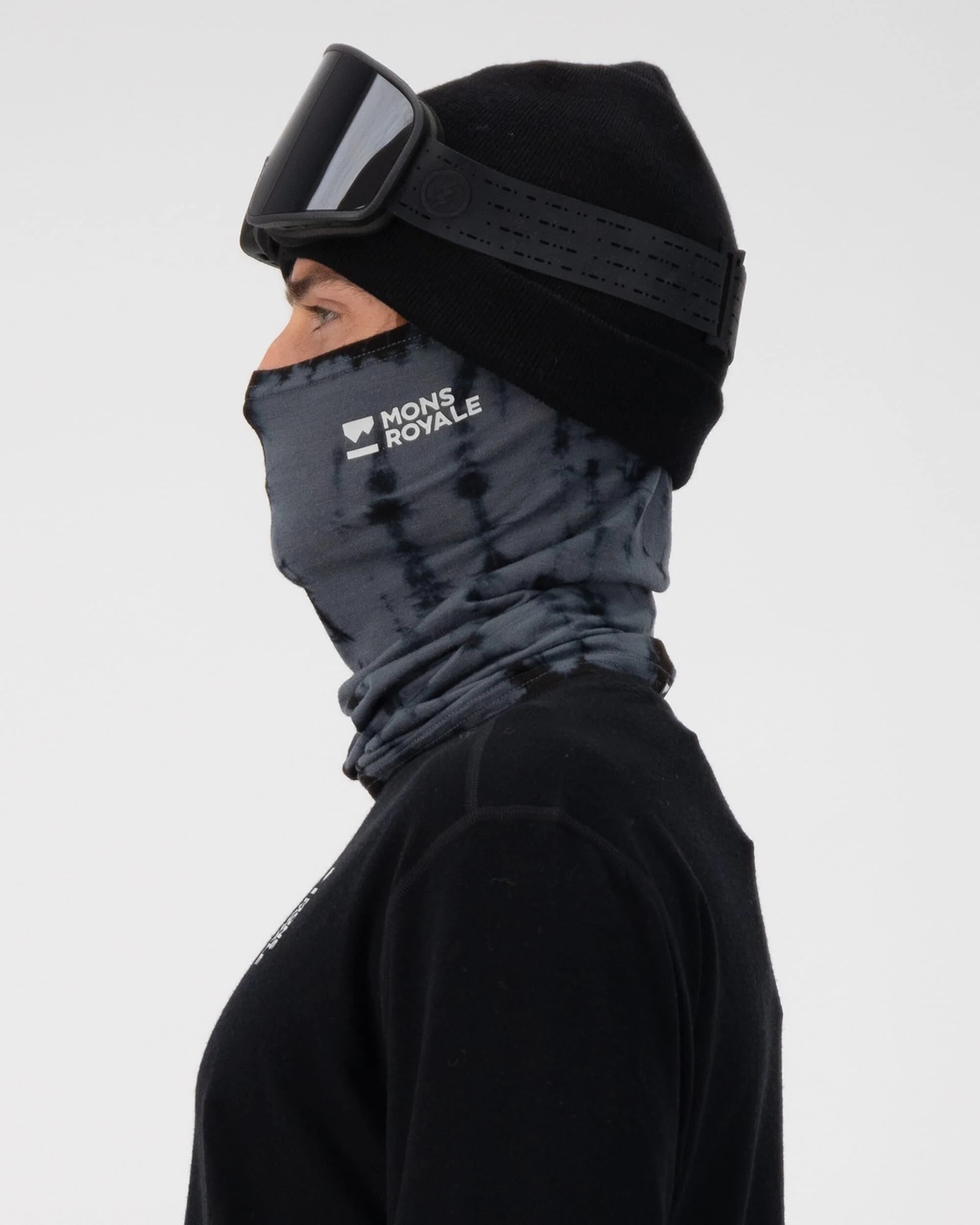 MONS ROYALE DAILY DOSE NECKWARMER